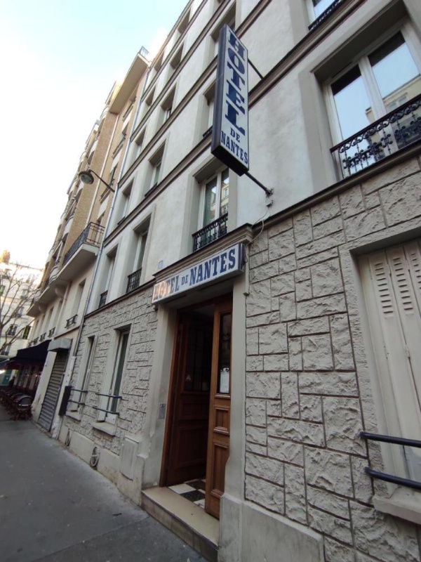 Hotel de Nantes image 11